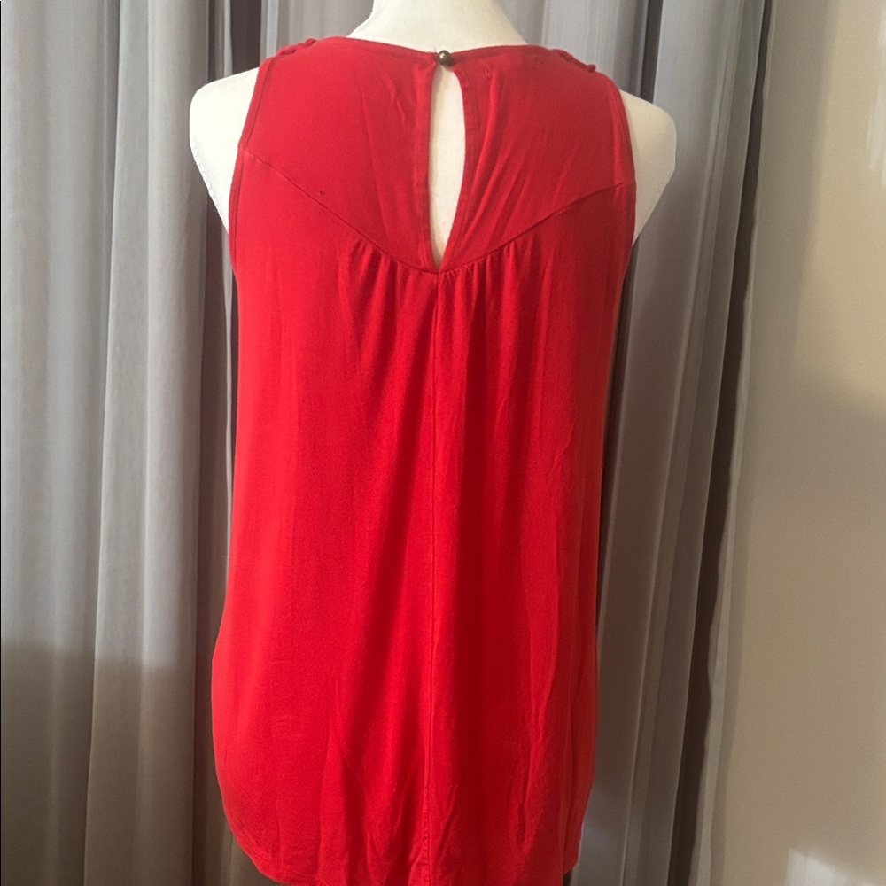 Maurices Red Sleeveless Crochet Blouse, size M - Picture 3 of 5